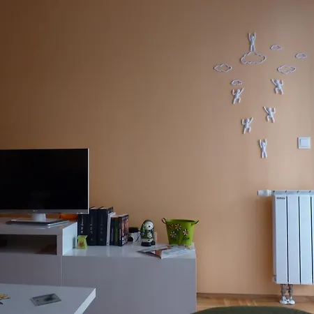 Nella Apartamento *