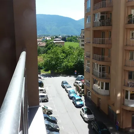 Nella
